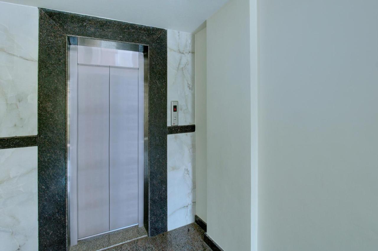 Silver Suite Chikmagalūr Exteriör bild